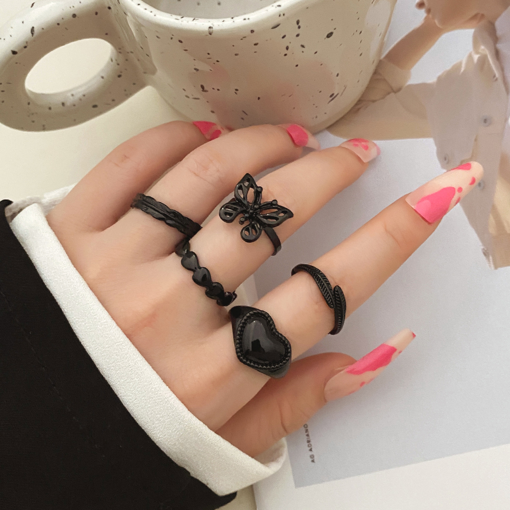FAMSHIN Bright Black Metal Butterfly Love Rings Set for Women Girls Geometric Gothic Knuckle Joint Finger Ring Trendy Jewelry