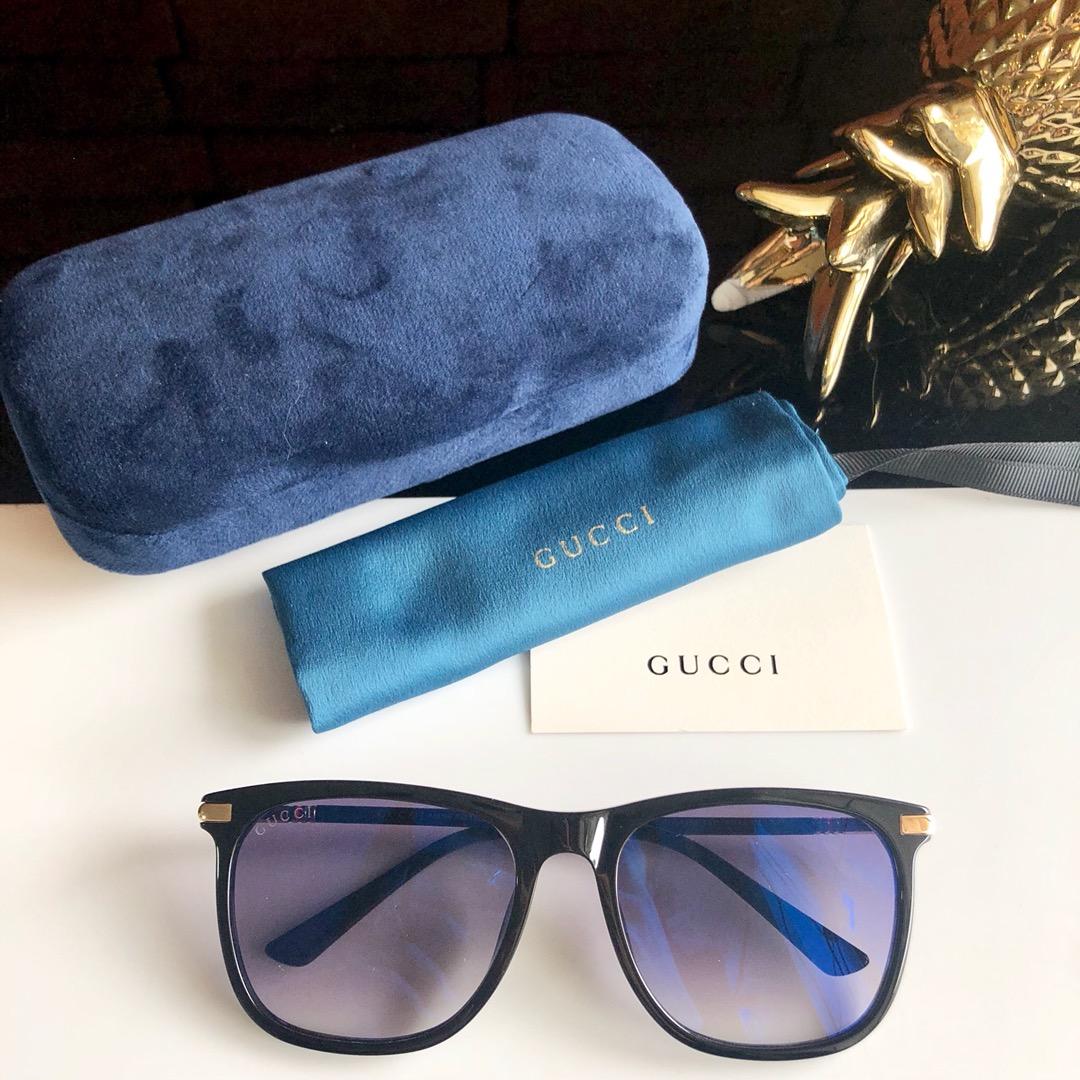 Gucci Men’s Sunglasses ASS650106
