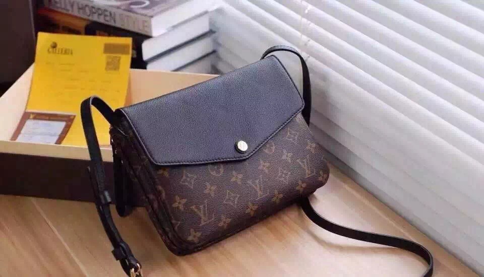 Louis Vuitton  TWINSET Noir